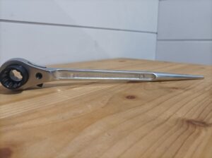 clé échafaudeur 19-22